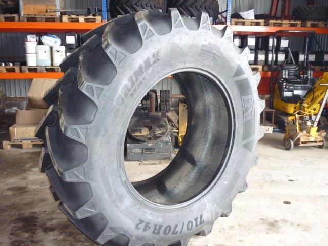 BKT 710/70R42 Llantas