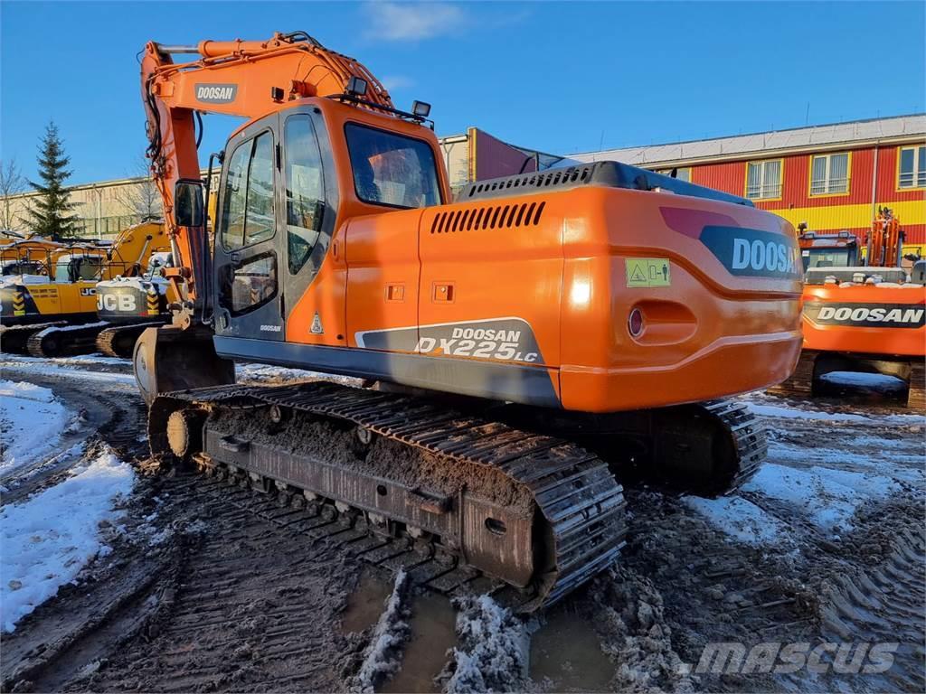 Doosan DX225LC Excavadoras sobre orugas