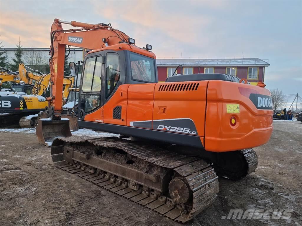 Doosan DX225LC Excavadoras sobre orugas