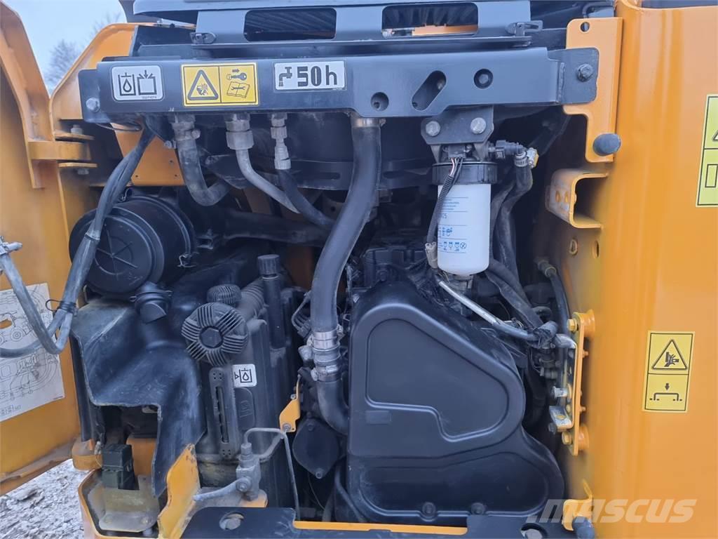 JCB 135HD Minicargadoras