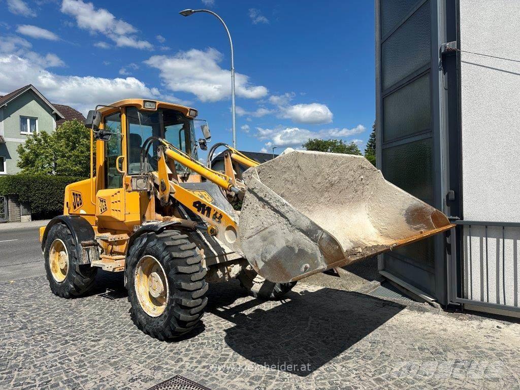 JCB 411 Cargadoras sobre ruedas