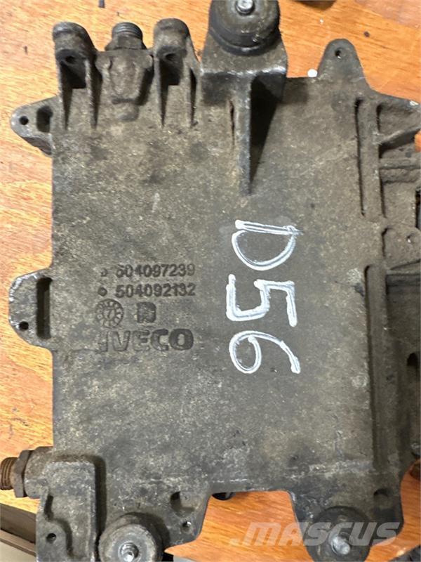 Iveco  ECU 504122542 Componentes electrónicos