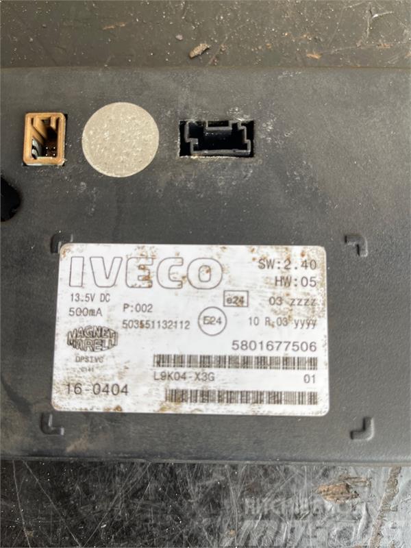 Iveco  RADIO 5801677506 Otros componentes