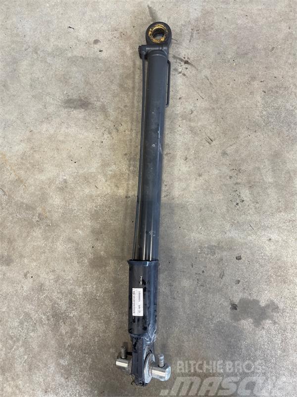 Mercedes-Benz MERCEDES HYDRALIK CYLINDER TILT A0035534105 Otros componentes