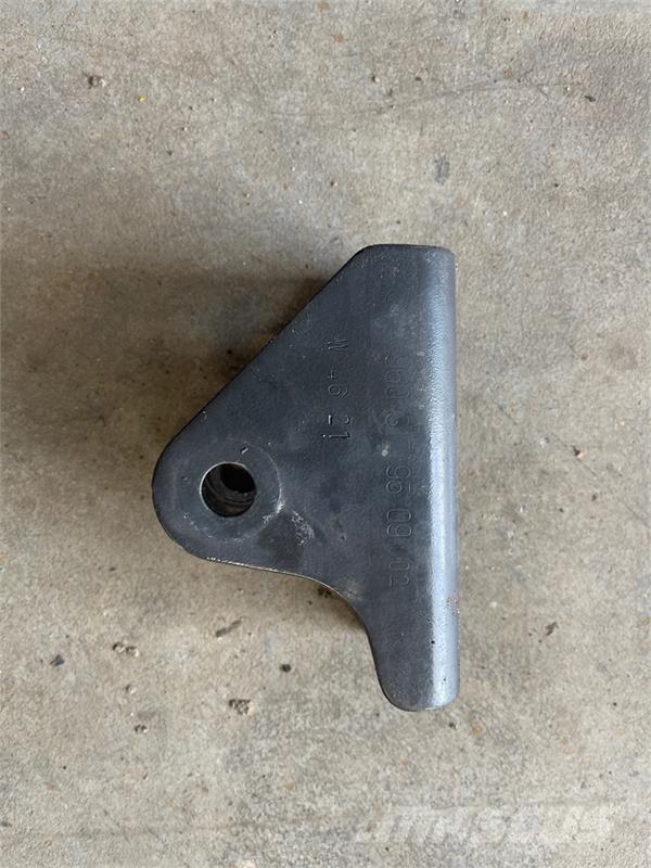 Mercedes-Benz MERCEDES BRACKET A9603179509 Frenos