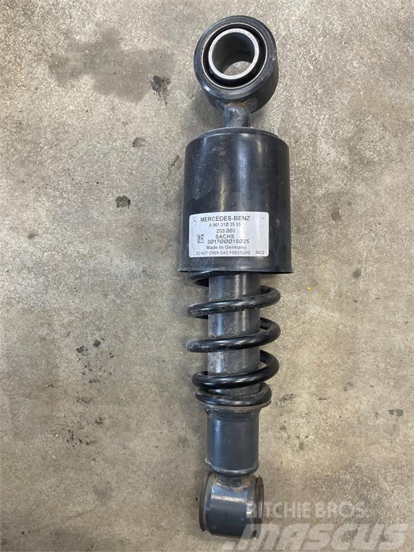 Mercedes-Benz MERCEDES CAB SUSPENSION A9613103535 Otros componentes