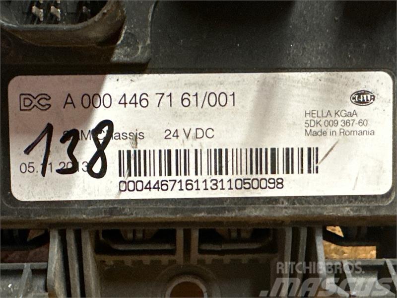 Mercedes-Benz MERCEDES ECU SAM A0004467161 Componentes electrónicos