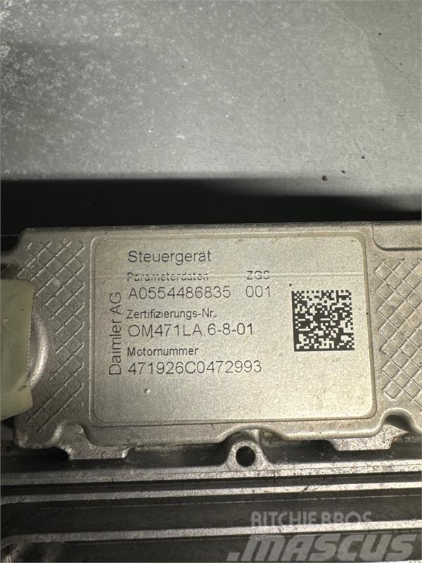 Mercedes-Benz MERCEDES ECU MCM2 A0024461235 Componentes electrónicos