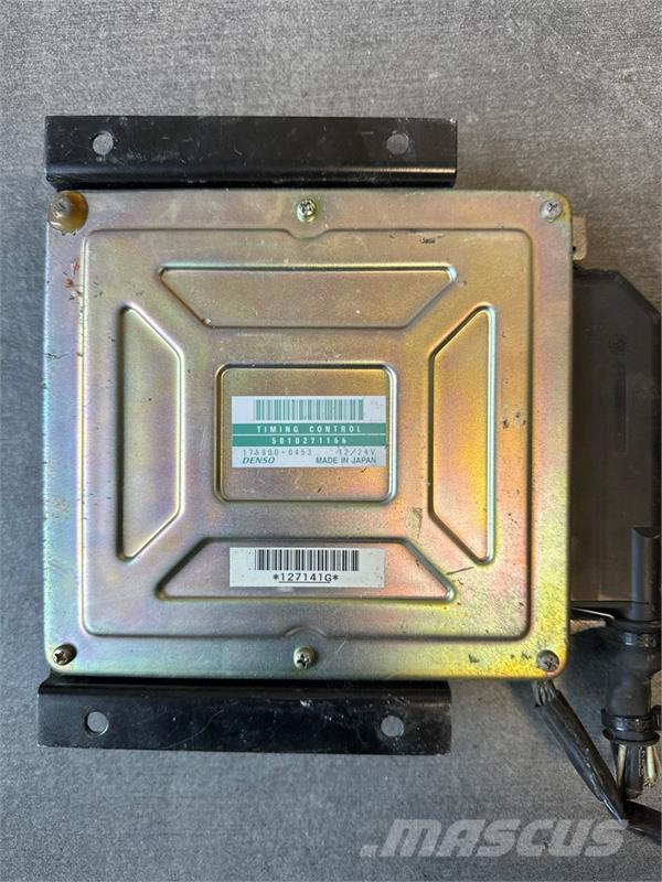 Renault  ECU 5010271166 Componentes electrónicos