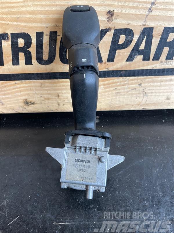 Scania  LEVER 1913733 Otros componentes