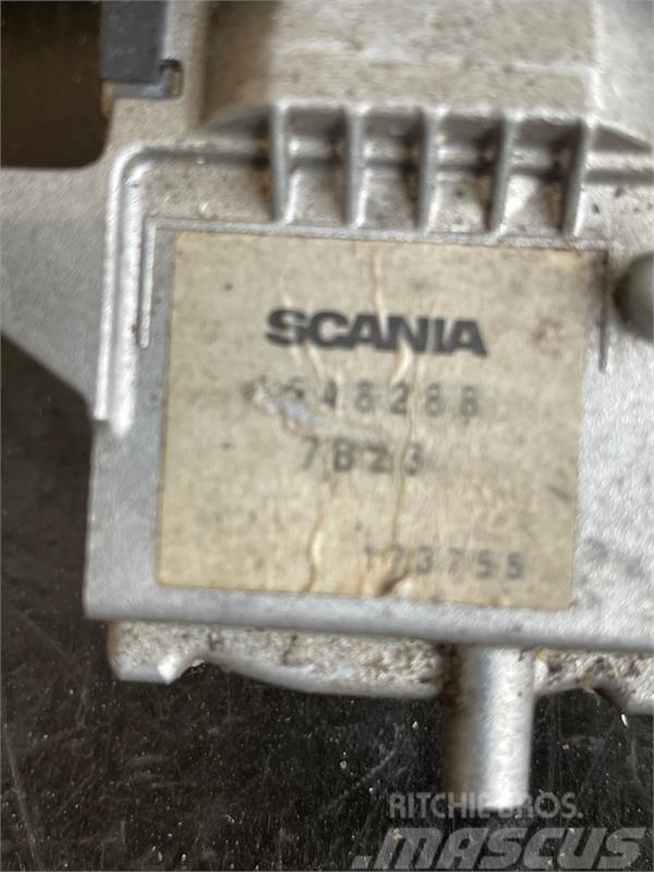 Scania  LEVER 1913733 Otros componentes