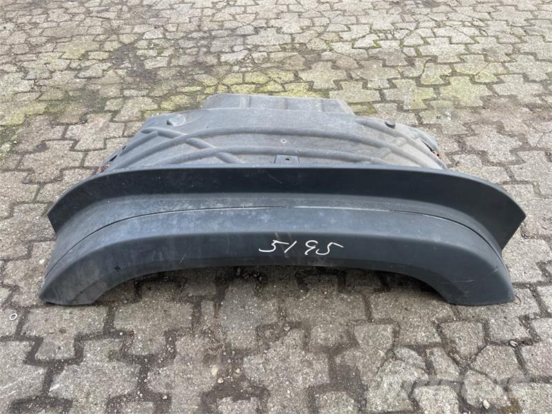 Scania  MUDGUARD 2599545 LH Chasís