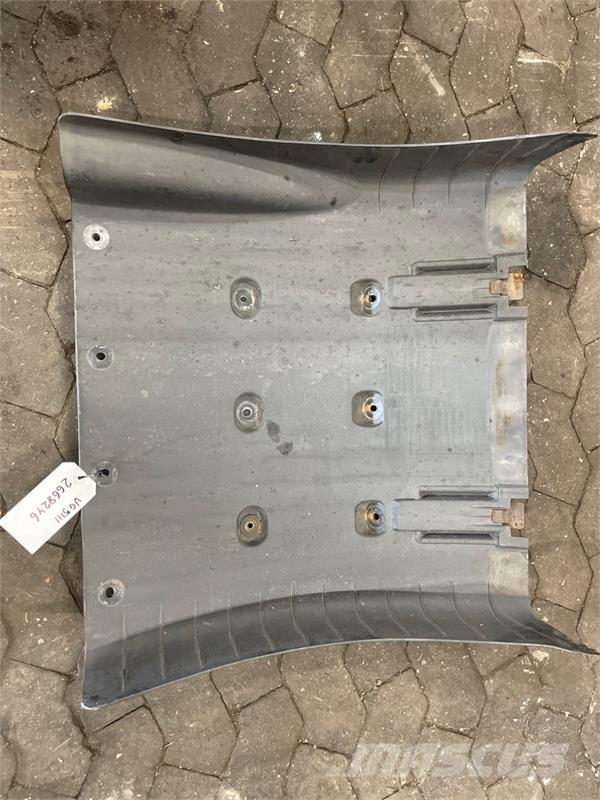 Scania  MUDGUARD 2668246 Chasís