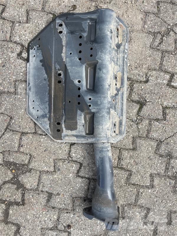 Scania  MUDGUARD BRACKET 2054583 Chasís