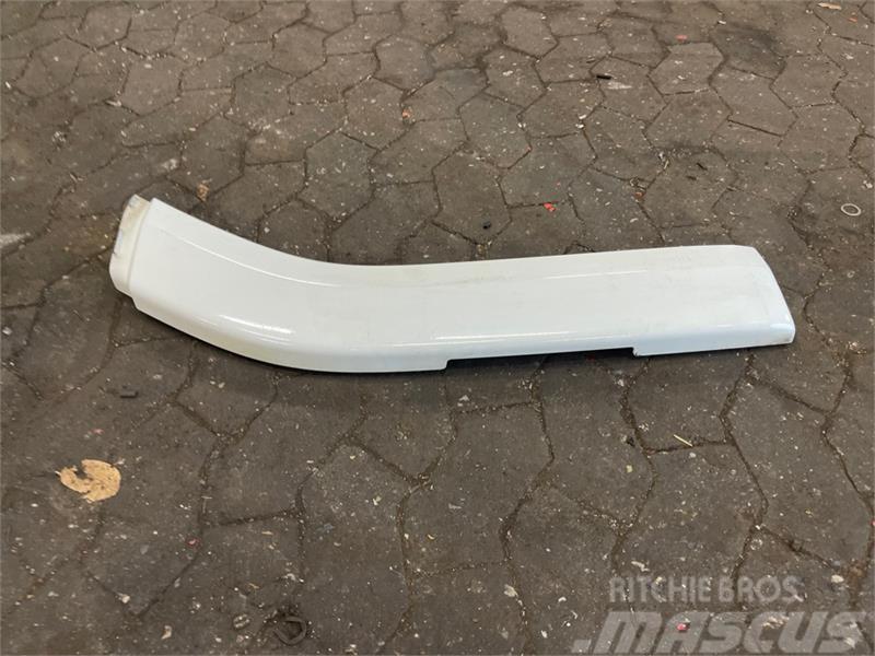 Scania  MUDGUARD COVER 2297996 Chasís