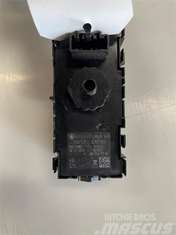 Scania  PANEL, DIFFERENTIAL LOCK 2587378 Otros componentes