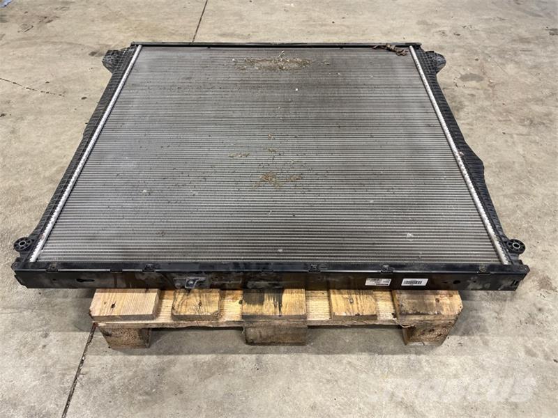 Scania  RADIATOR 2439723 Radiadores