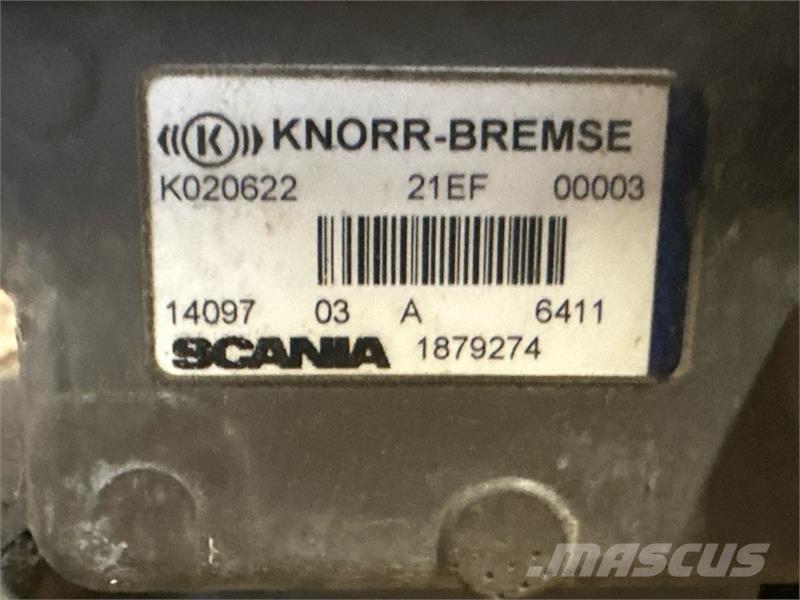 Scania  TRAILER CONTROL MODULE 1754942 Radiadores