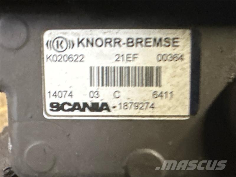 Scania  TRAILER CONTROL MODULE 1879274 Radiadores