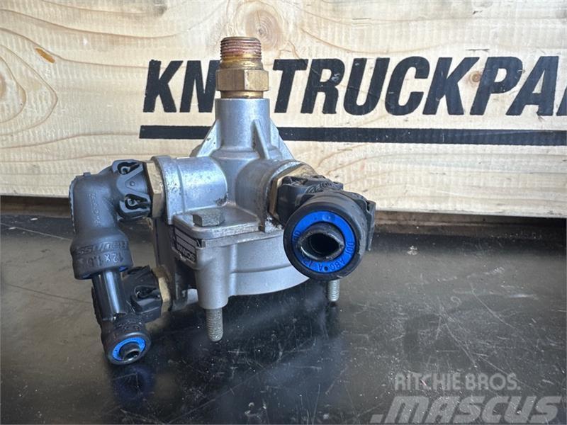 Scania  VALVE 2038219 Radiadores