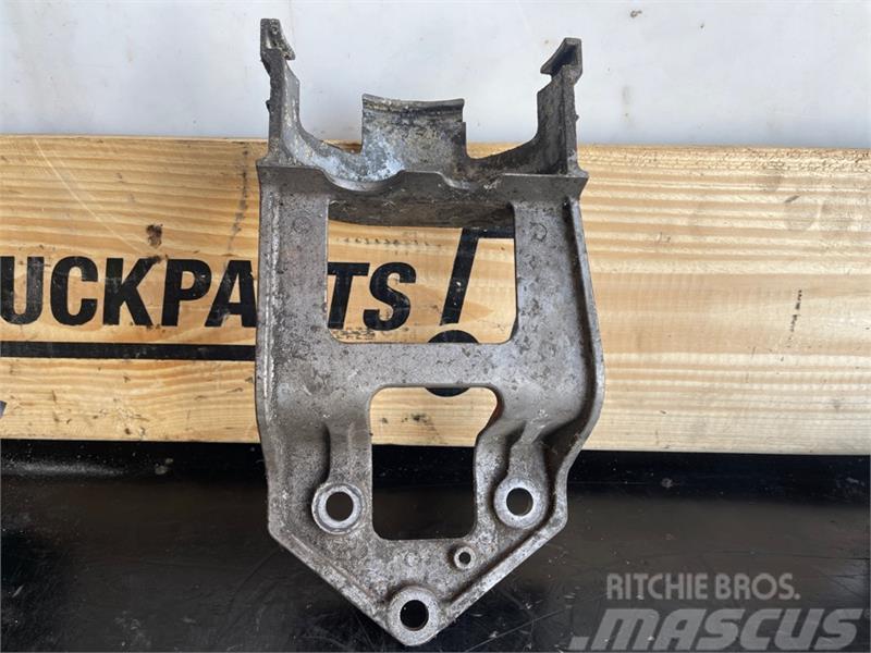 Volvo  BRACKET 21468479 Frenos