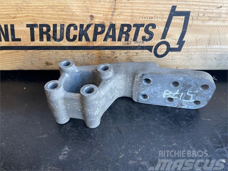 Volvo  BRACKET 22383055 Frenos