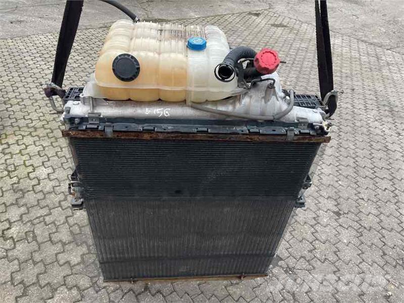 Volvo  COMPLETE COOLER 22318825 Radiadores