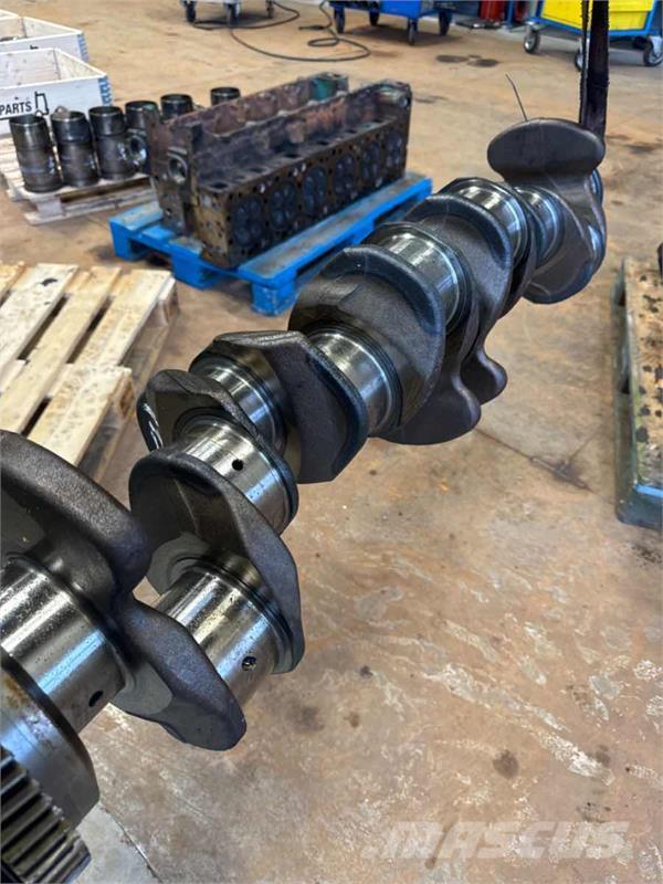 Volvo  CRANKSHAFT  22235114 Motores