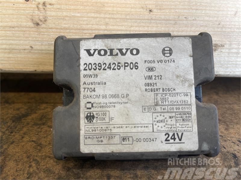 Volvo  ECU 20392425 Componentes electrónicos