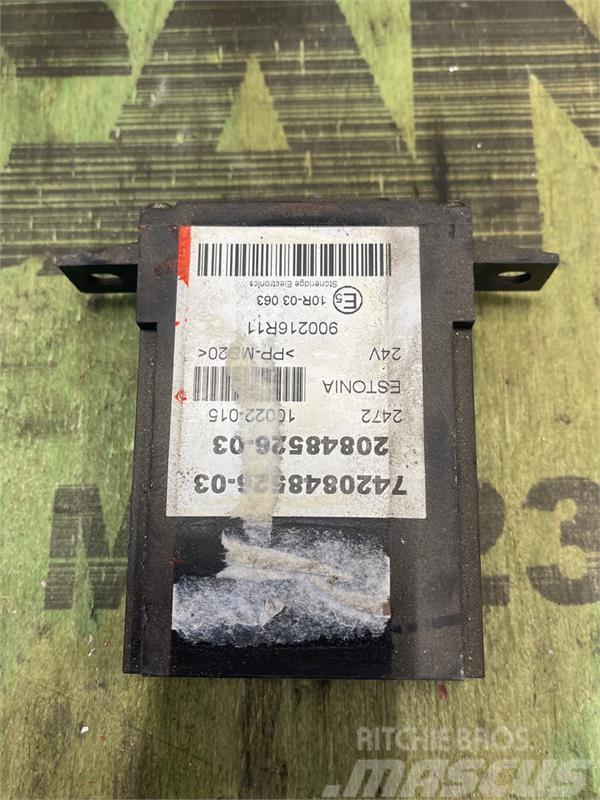 Volvo  ECU 20848526 Componentes electrónicos