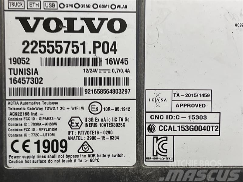 Volvo  ECU 22555751 Componentes electrónicos