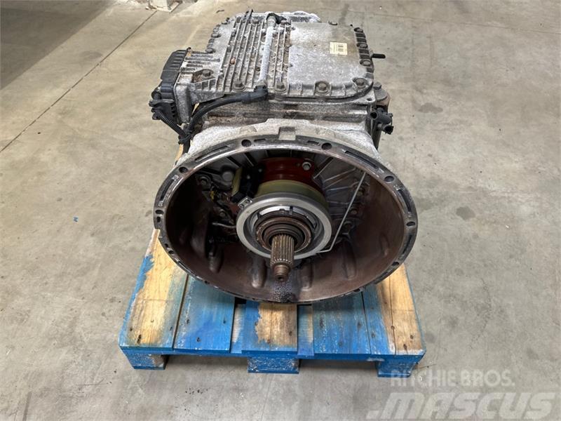 Volvo  GEARBOX AT2612F // 60150785 Cajas de cambios