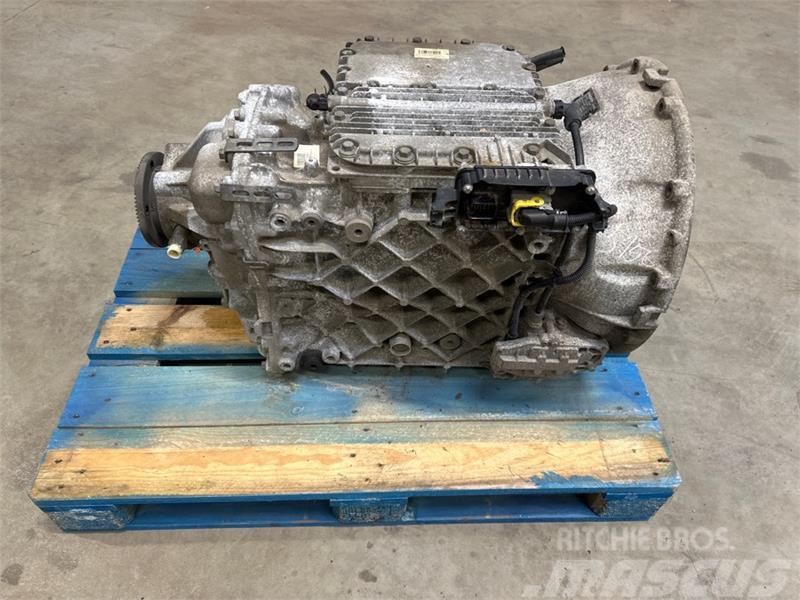 Volvo  GEARBOX AT2612F // 60150785 Cajas de cambios