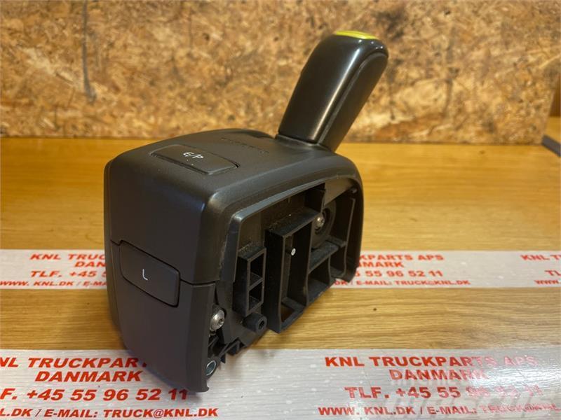 Volvo  GEARSHIFT / LEVER 22230459 Cajas de cambios