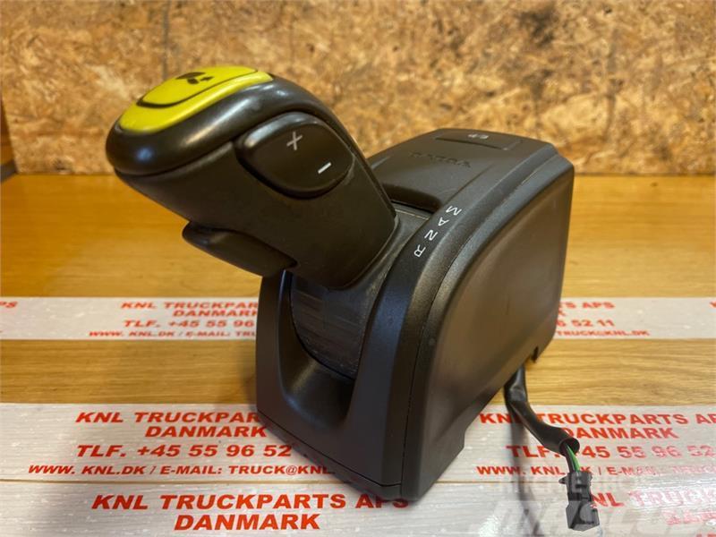 Volvo  GEARSHIFT / LEVER 22230459 Cajas de cambios