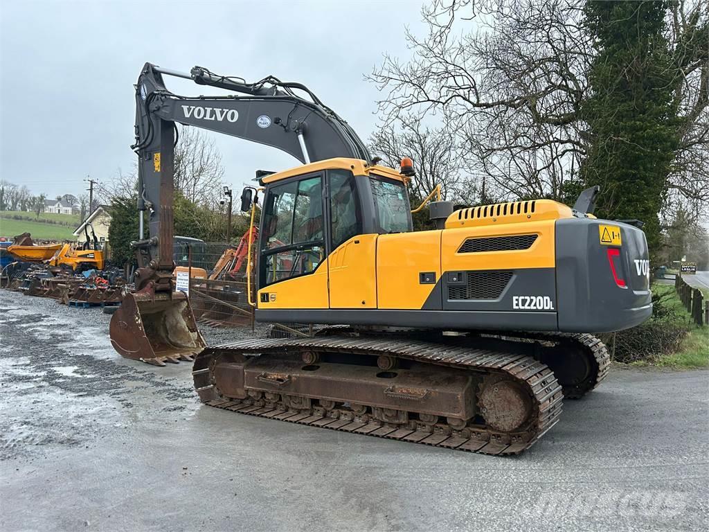 Volvo EC220DL Excavadoras sobre orugas