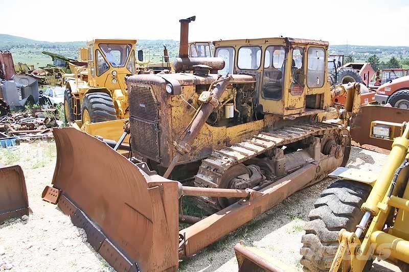 CAT D9H Buldozer sobre oruga