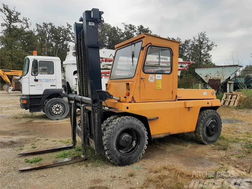 Litostroj V8 Camiones diesel