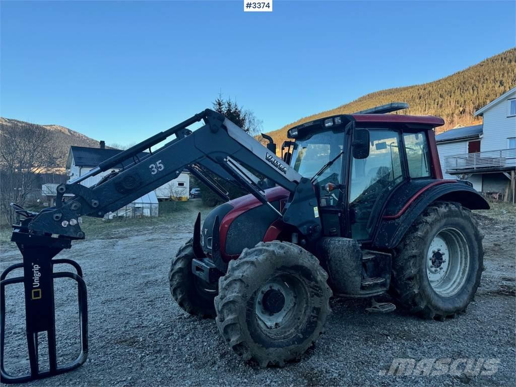 Valtra N92 Tractores