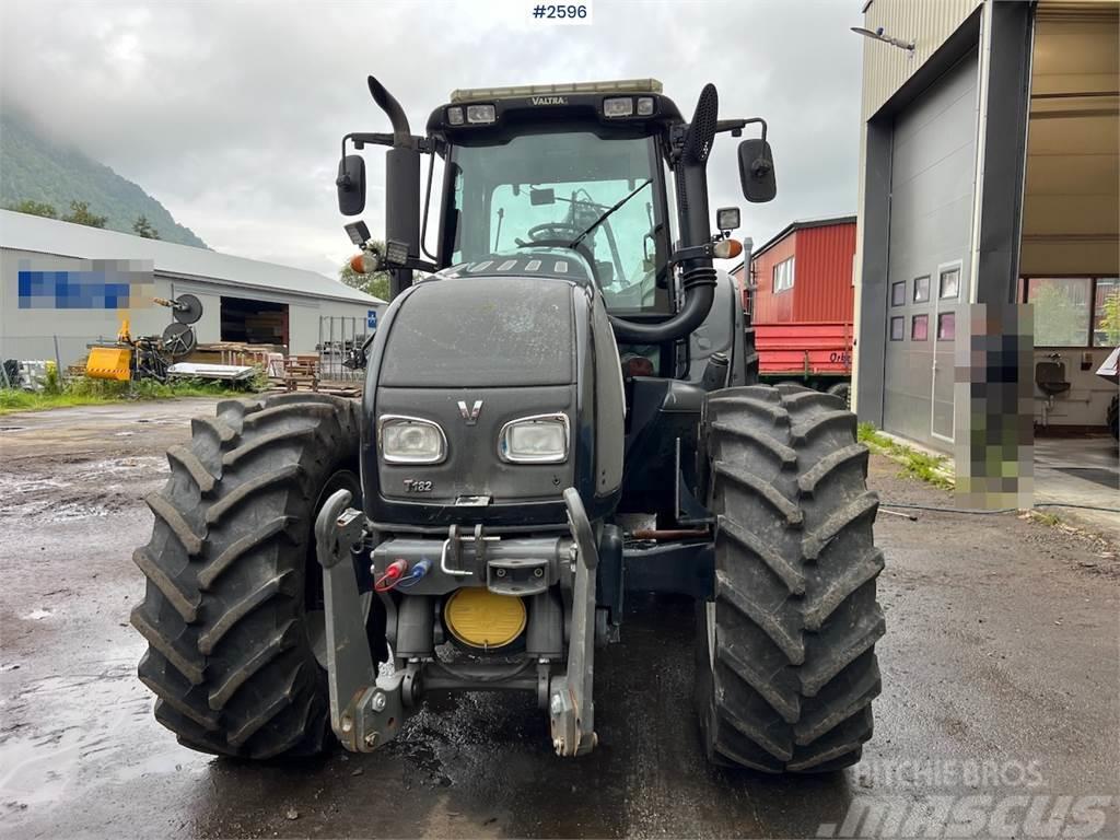 Valtra T182 Tractores