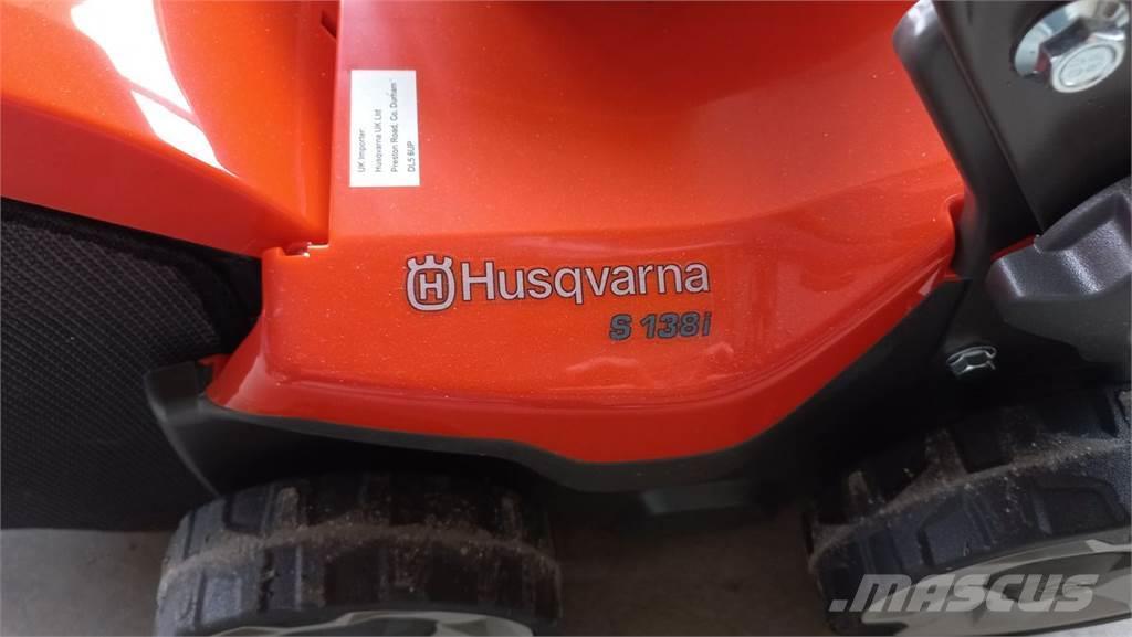 Husqvarna S138i Otras máquinas de jardinería y limpieza urbana