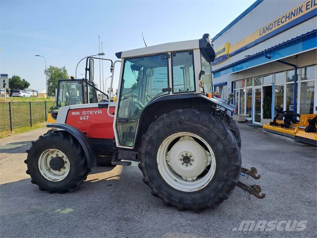 Steyr 667 Tractores