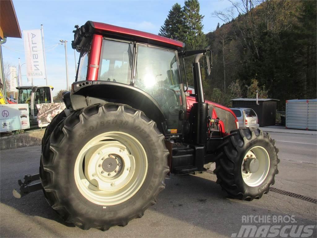 Valtra N163D Tractores