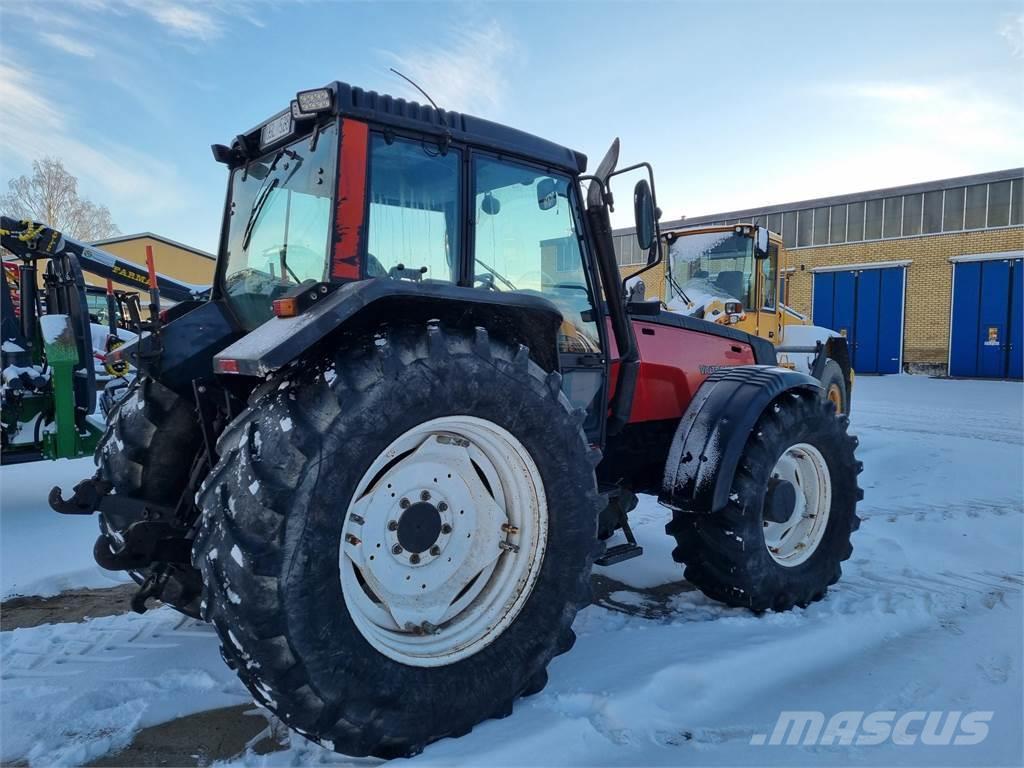 Valtra 8750 Tractores