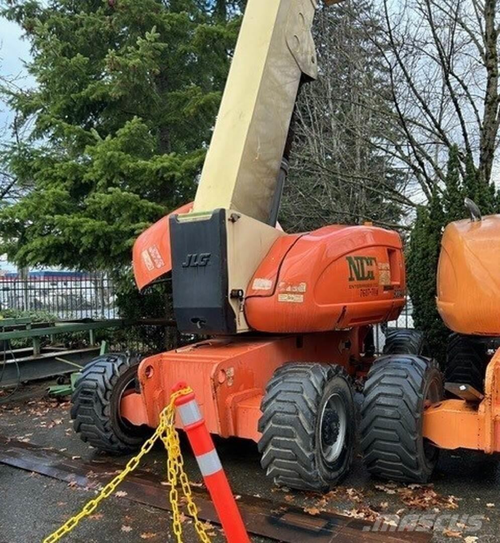 JLG 800AJ Plataformas con brazo de elevación manual