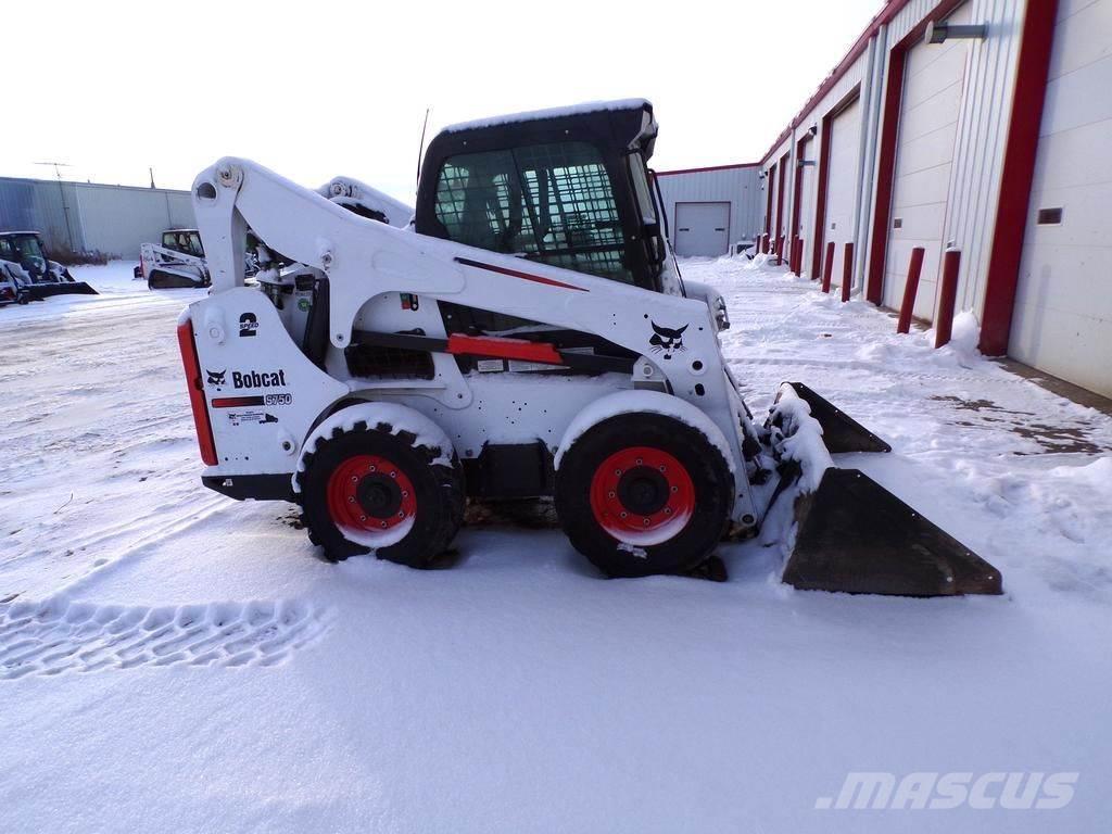 Bobcat S750 Otros