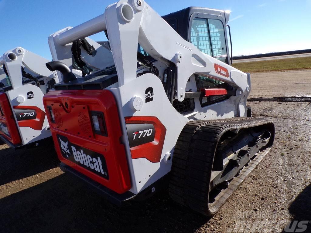 Bobcat T770 Otros