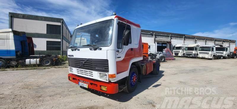 Volvo FL7 Camiones tractor