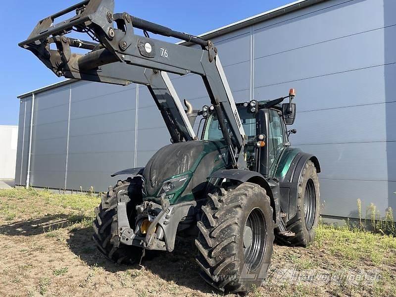 Valtra T174 Tractores