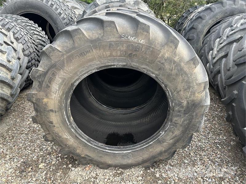 Michelin 650/60X34 Llantas